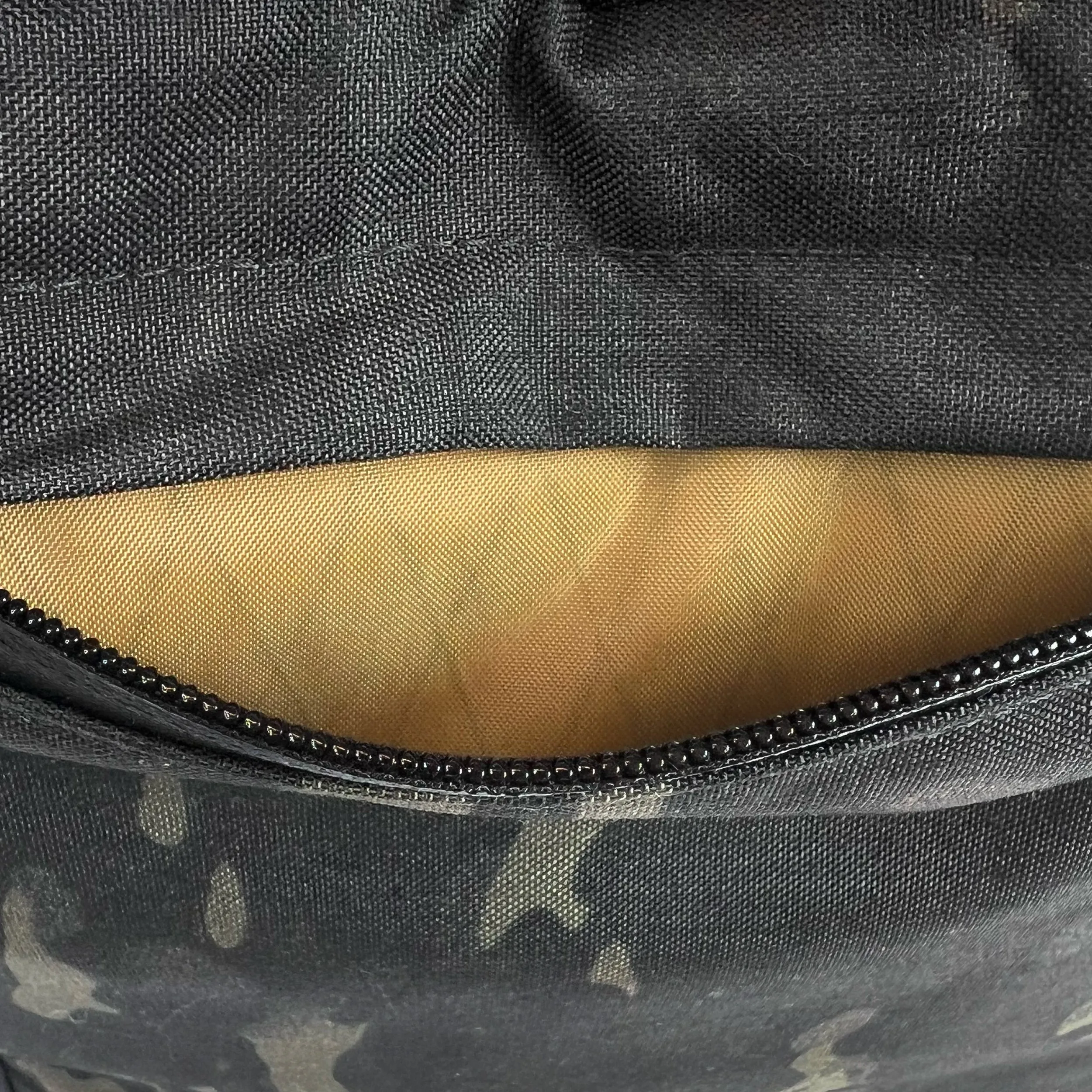 Defender DayTripper / Rogue Camo MultiCam Black™ CORDURA® x Coyote X-Pac™ | Ships in 2-3 Weeks