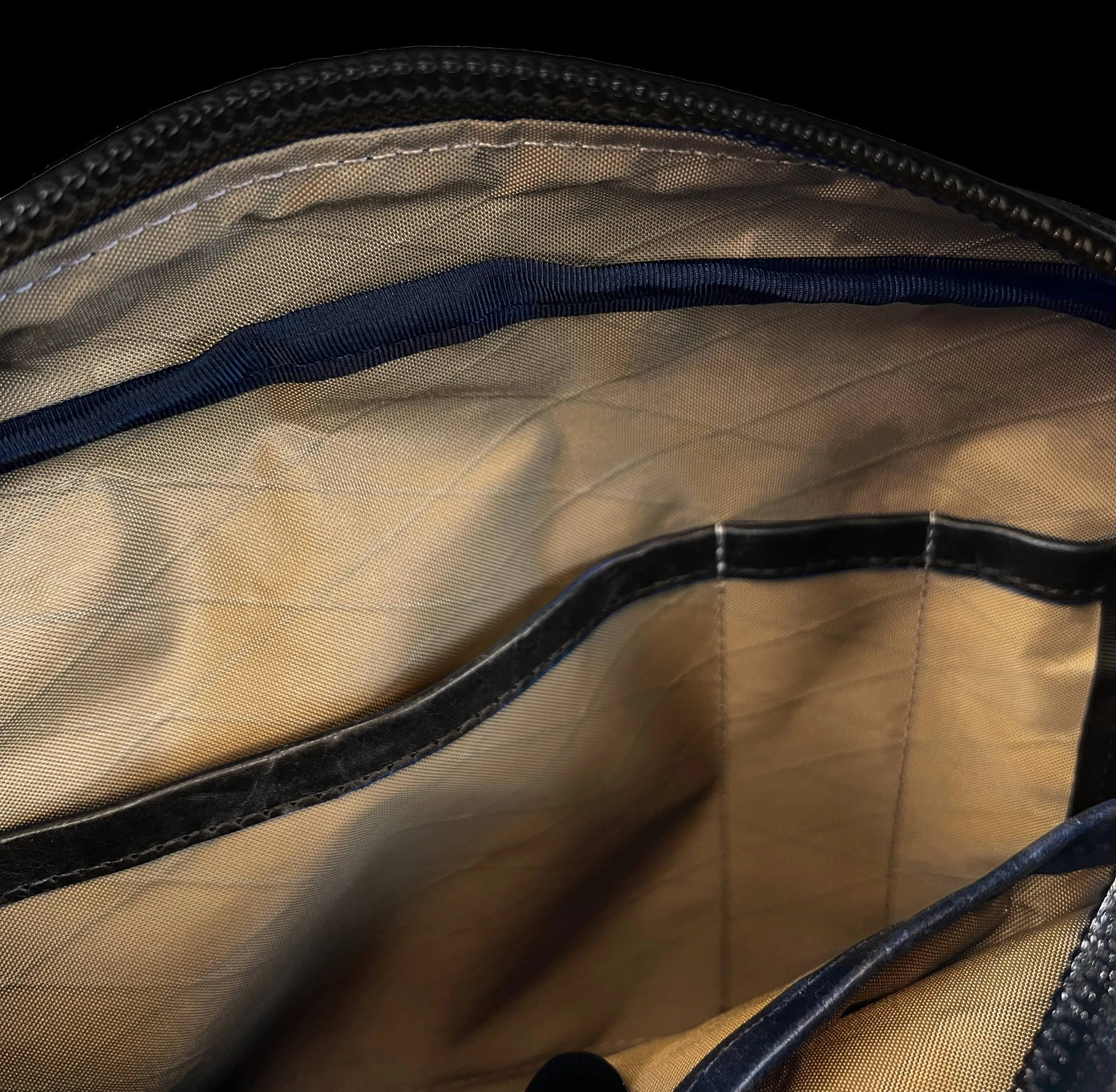 Defender DayTripper / Rogue Camo MultiCam Black™ CORDURA® x Coyote X-Pac™ | Ships in 2-3 Weeks