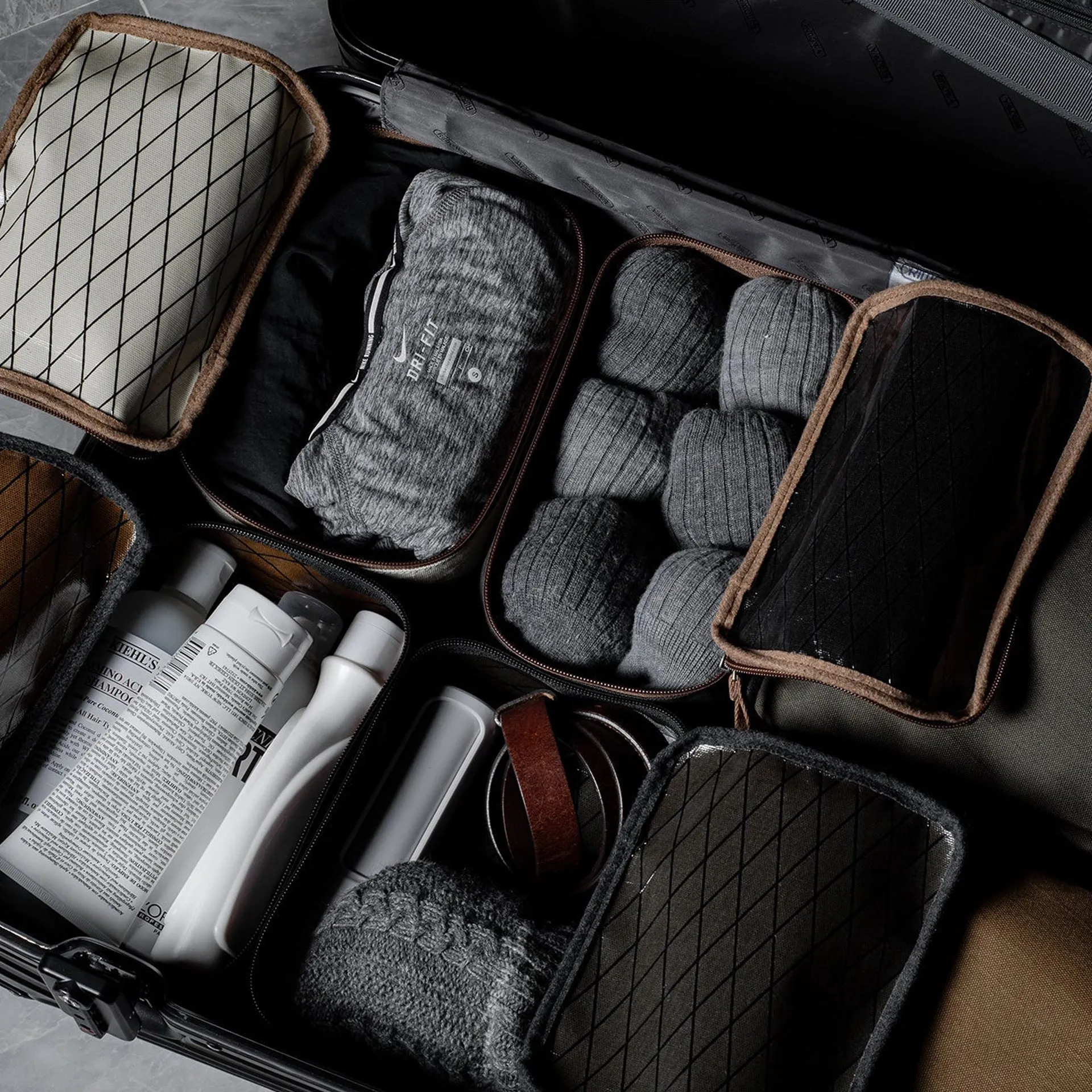 Hardgraft Fly Travel Kit