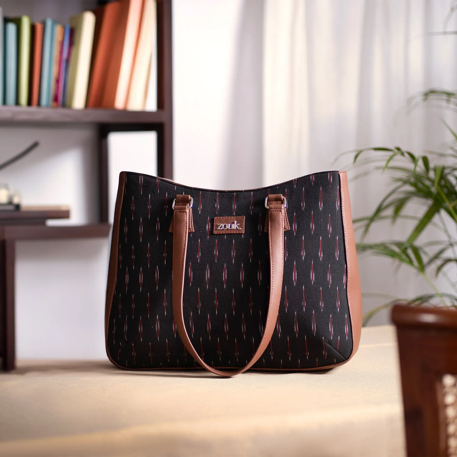 Ikat GreRed Getaway Handbag