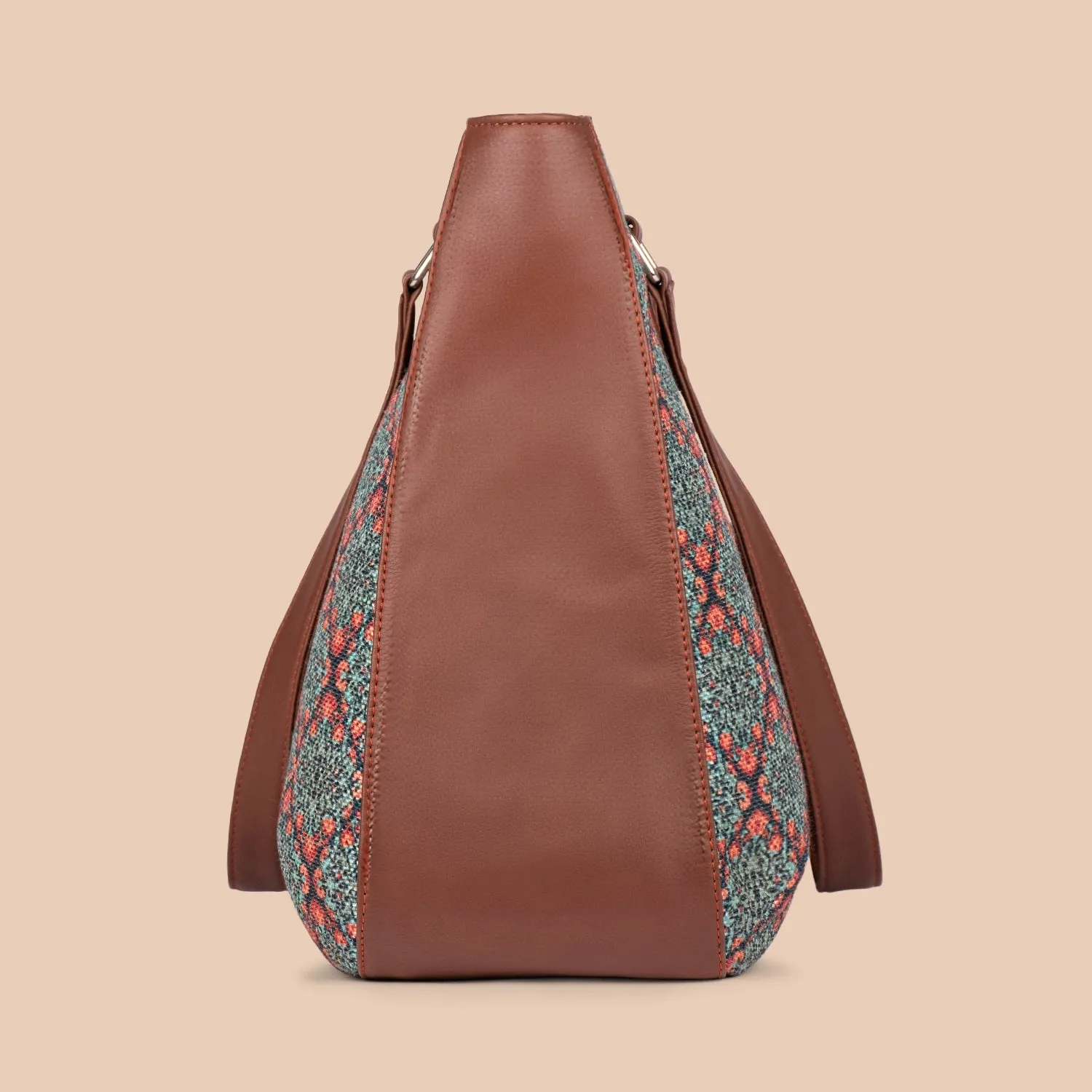 Kolkata Nouveau Getaway Tote Bag