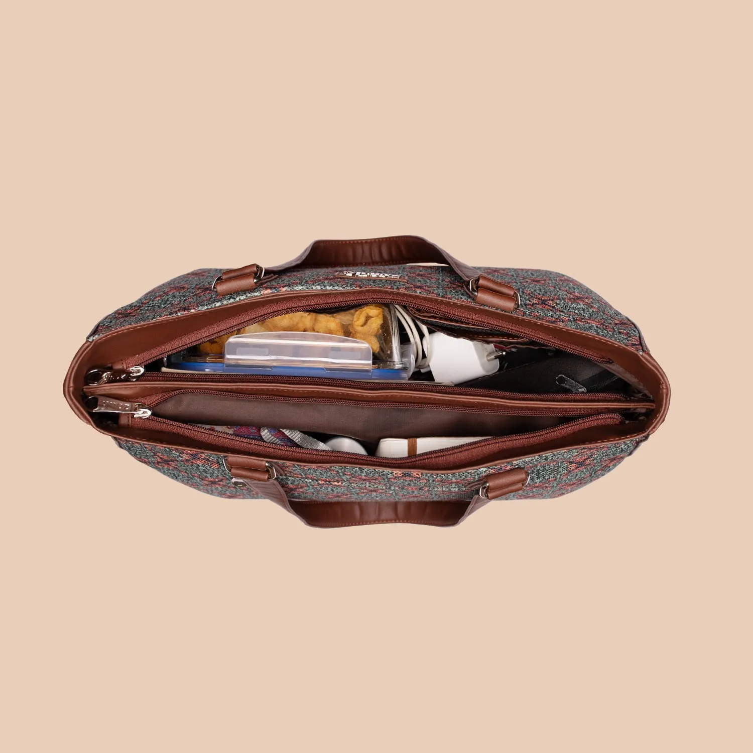 Kolkata Nouveau Getaway Tote Bag