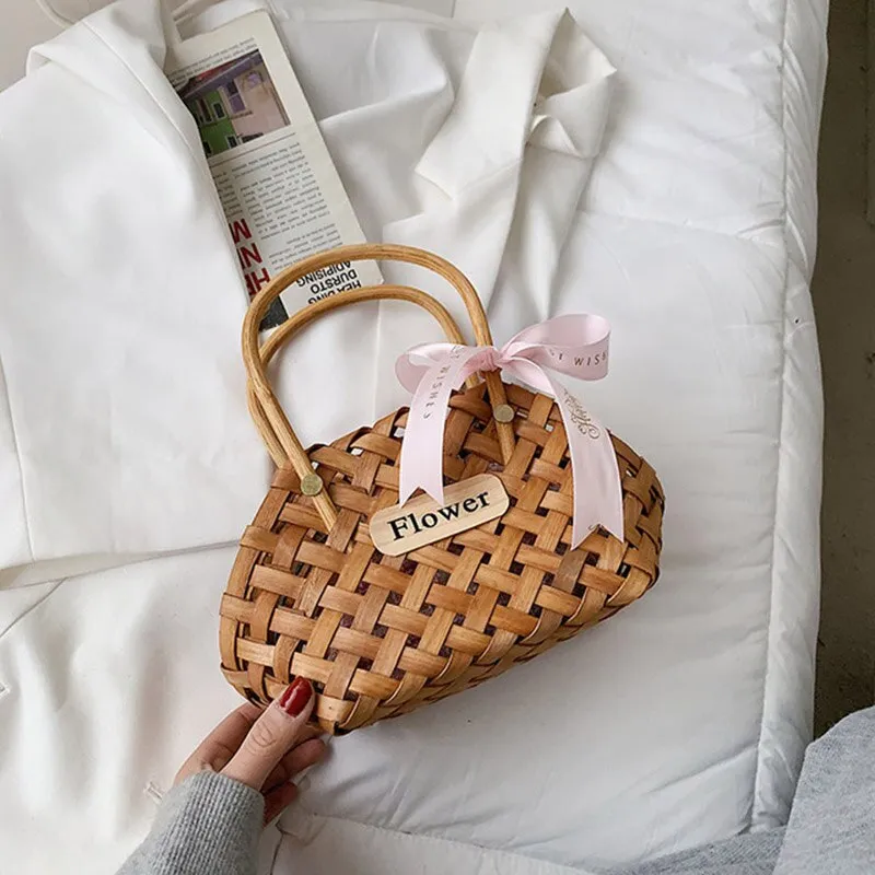 Luxury Woven Bucket Bag 2021 Summer Women's Designer Handbag and Purses Female Clutch Travel Bags Small Hand Bag Basket Bags